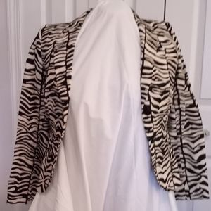 Calvin Klein 4P zebra print jacket